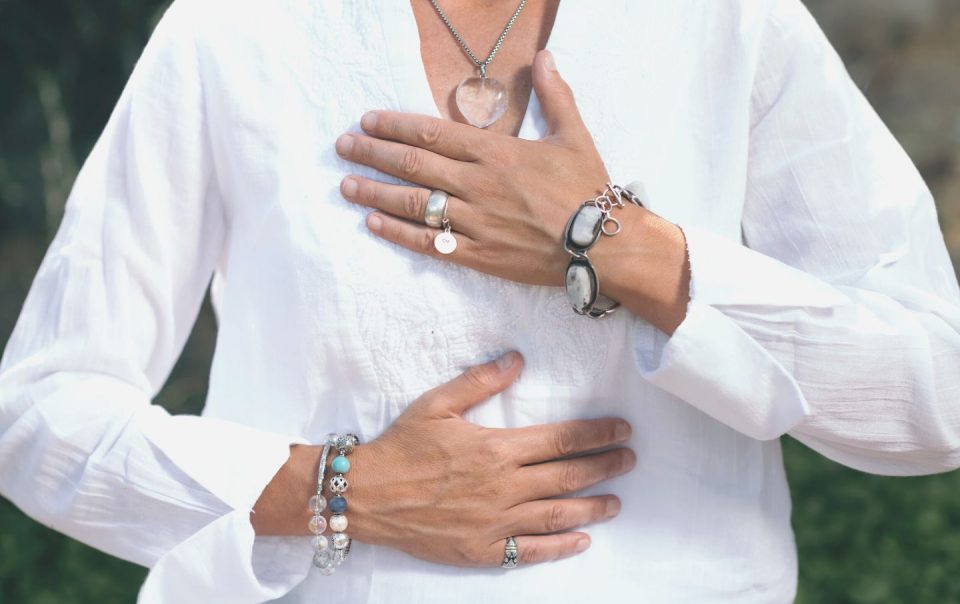 gratitude meditation hand gesture