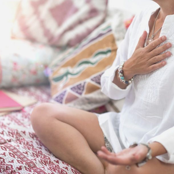 self-healing heart chakra meditation